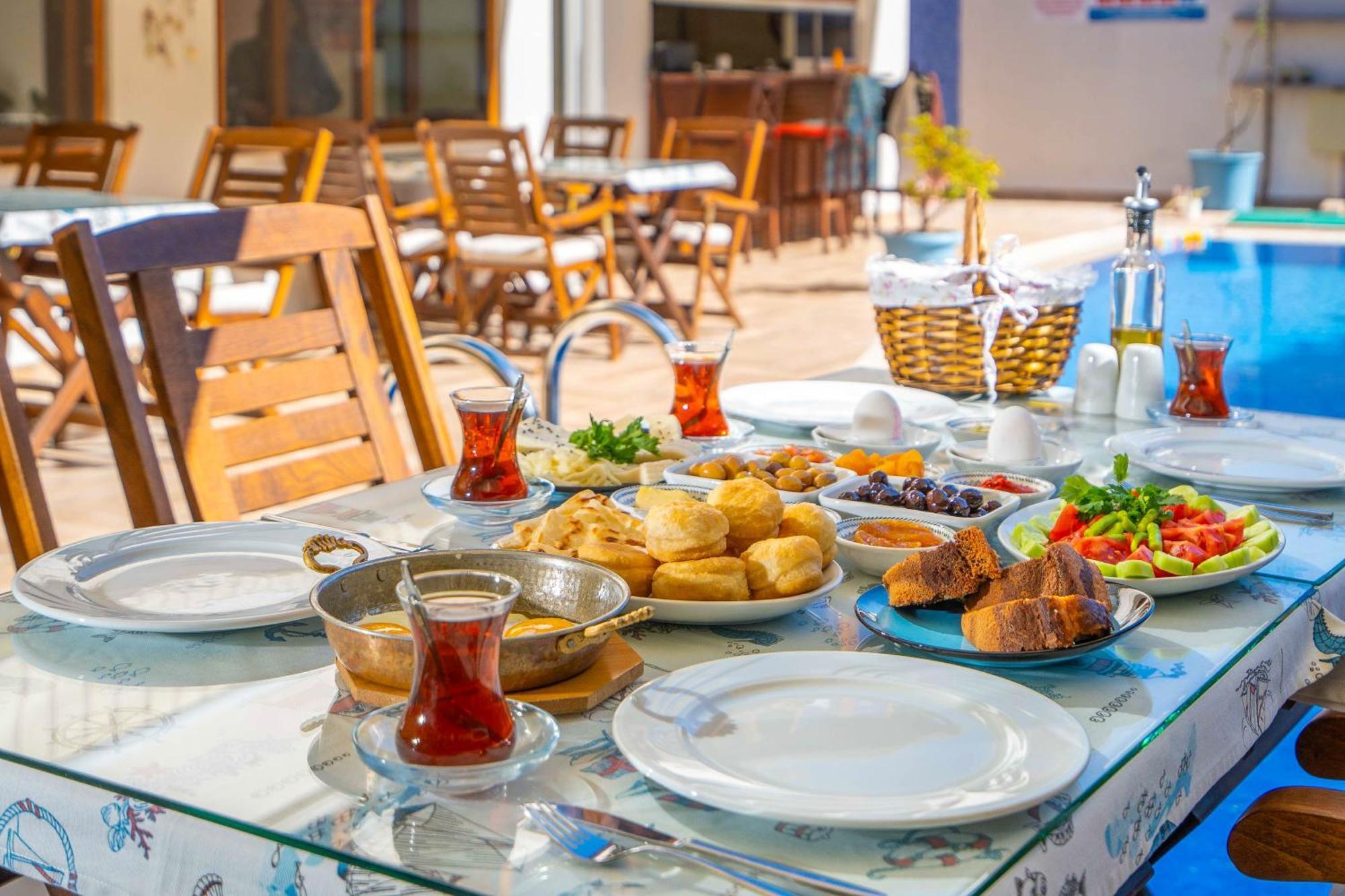 Cunda Giritlioglu Otel Adult Only Ayvalı Zewnętrze zdjęcie