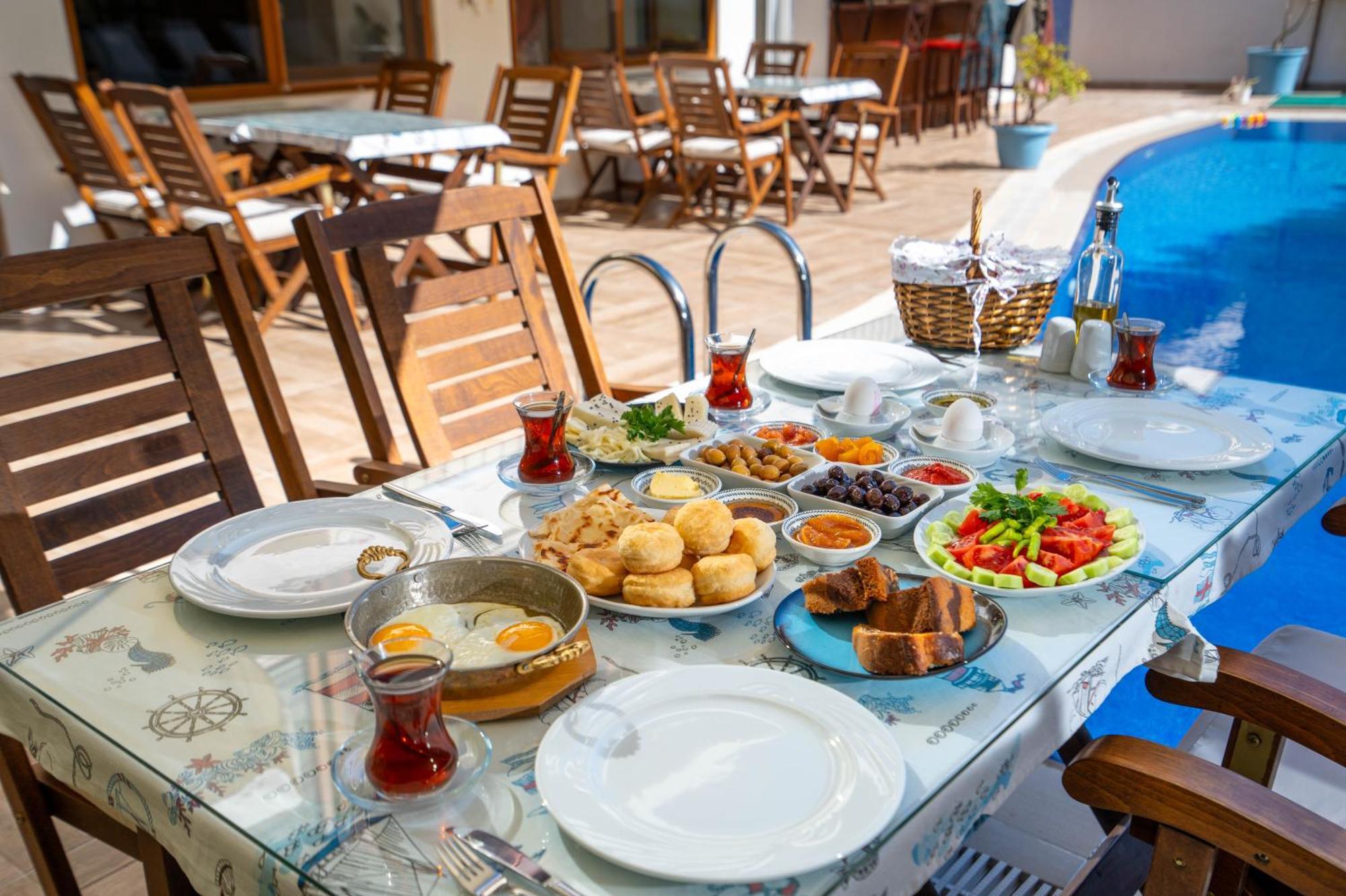 Cunda Giritlioglu Otel Adult Only Ayvalı Zewnętrze zdjęcie